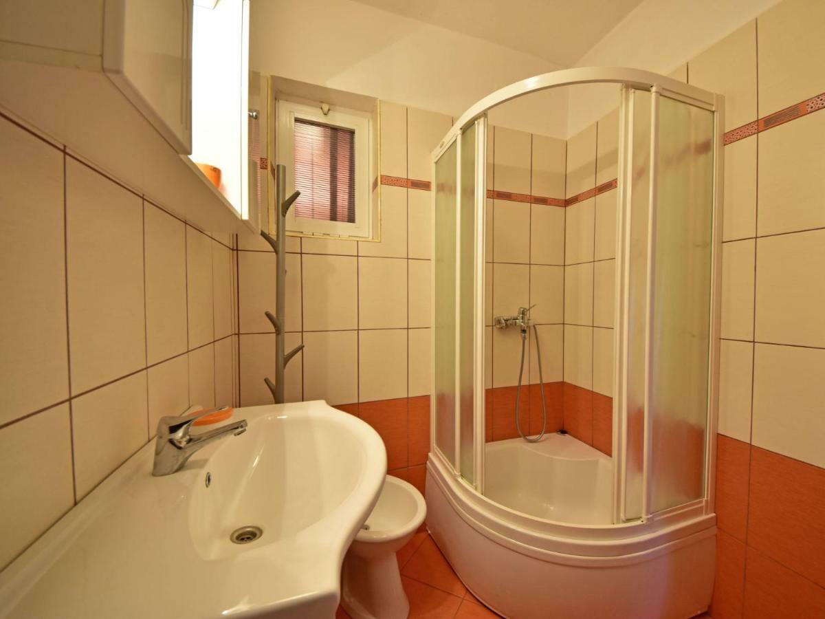 Apartment Adriana-1 By Interhome Sibinj Krmpotski Ngoại thất bức ảnh